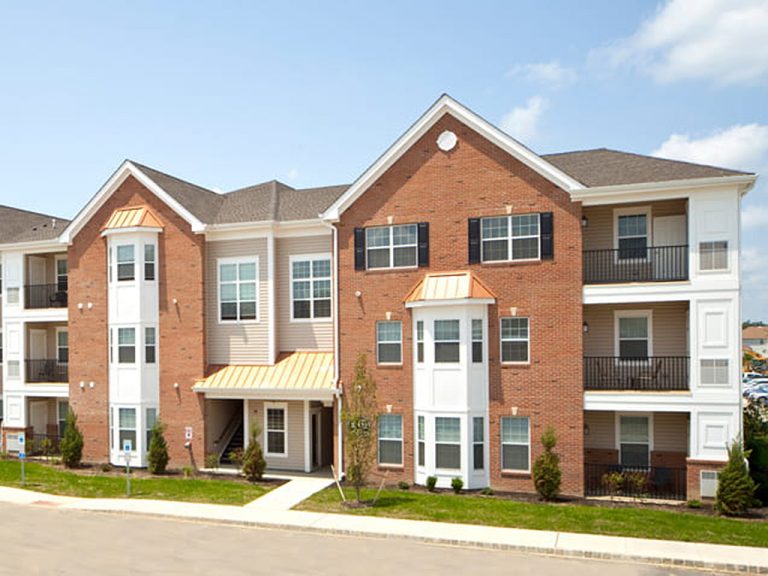 Merion Cross Keys Building 02 768x576