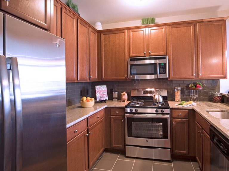 Merion Cross Keys Kitchen 01 768x576