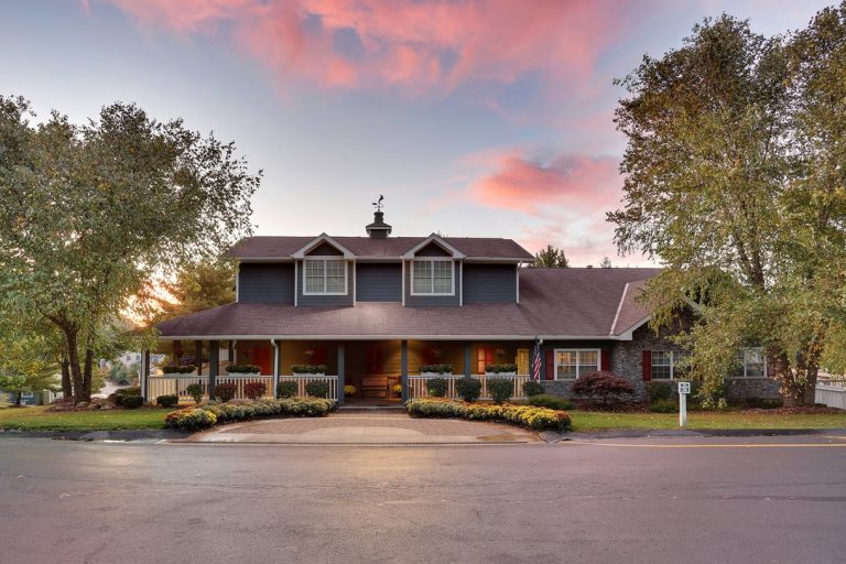 clubhouse 768x512