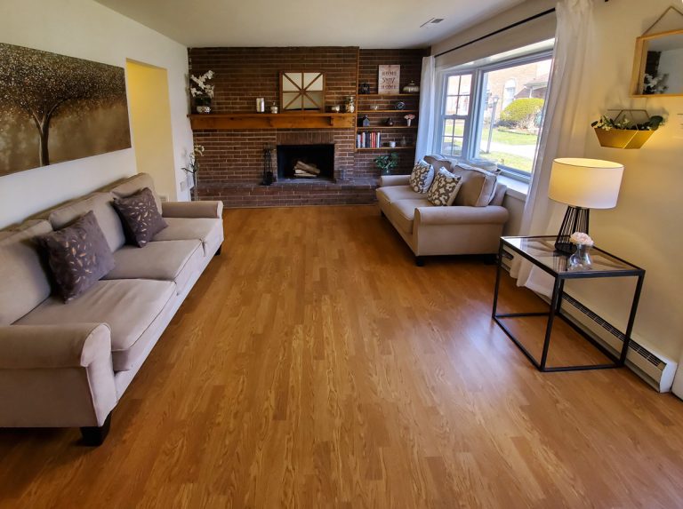 Amity Commons Living Room 768x573