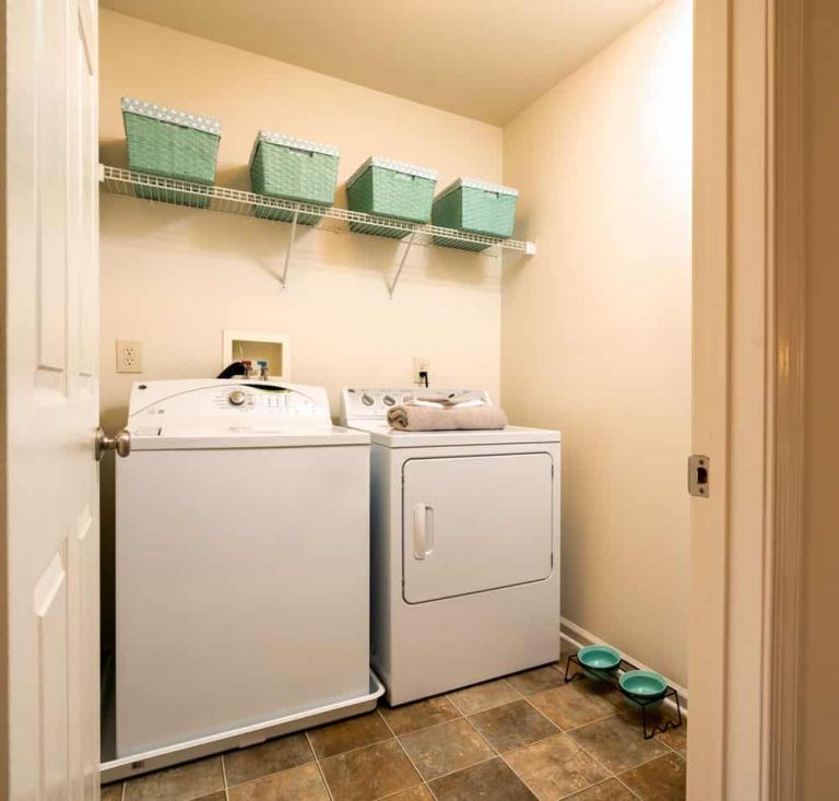 Summer Hill Model laundry room 768x733