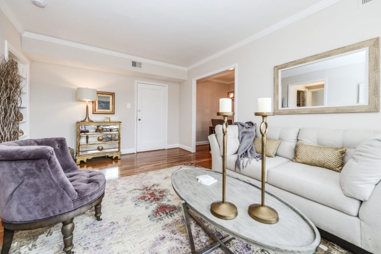 14 Dogwood Large 1 Bedroom Apartment at Manor House 768x513